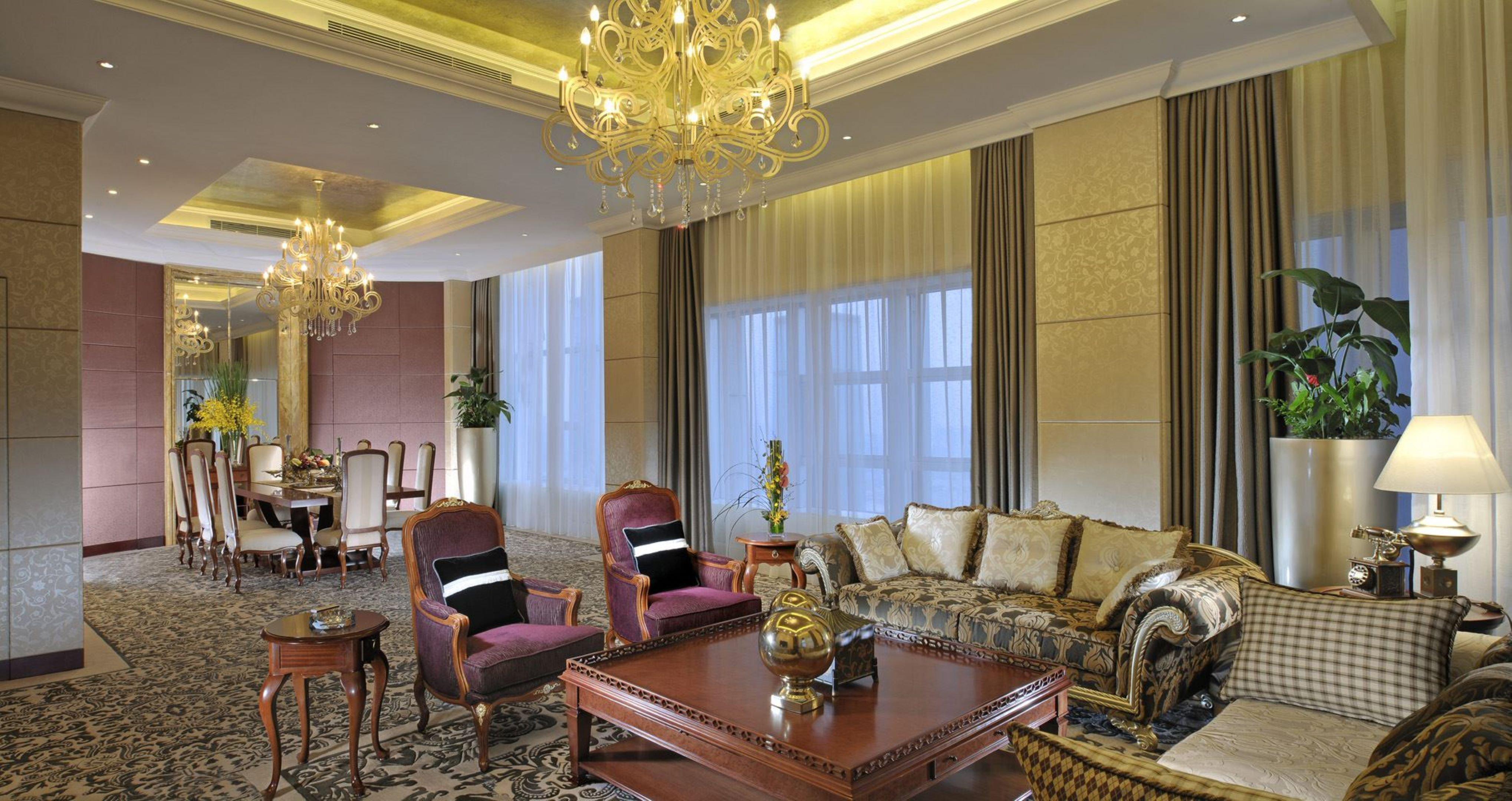 Crowne Plaza Shenzhen Futian, Near To Shenzhen Convention&Exhibition Centre, Shenzhen Stock Exchange And Shenzhen Civic Center, Outdoor Heated Pool Exterior photo