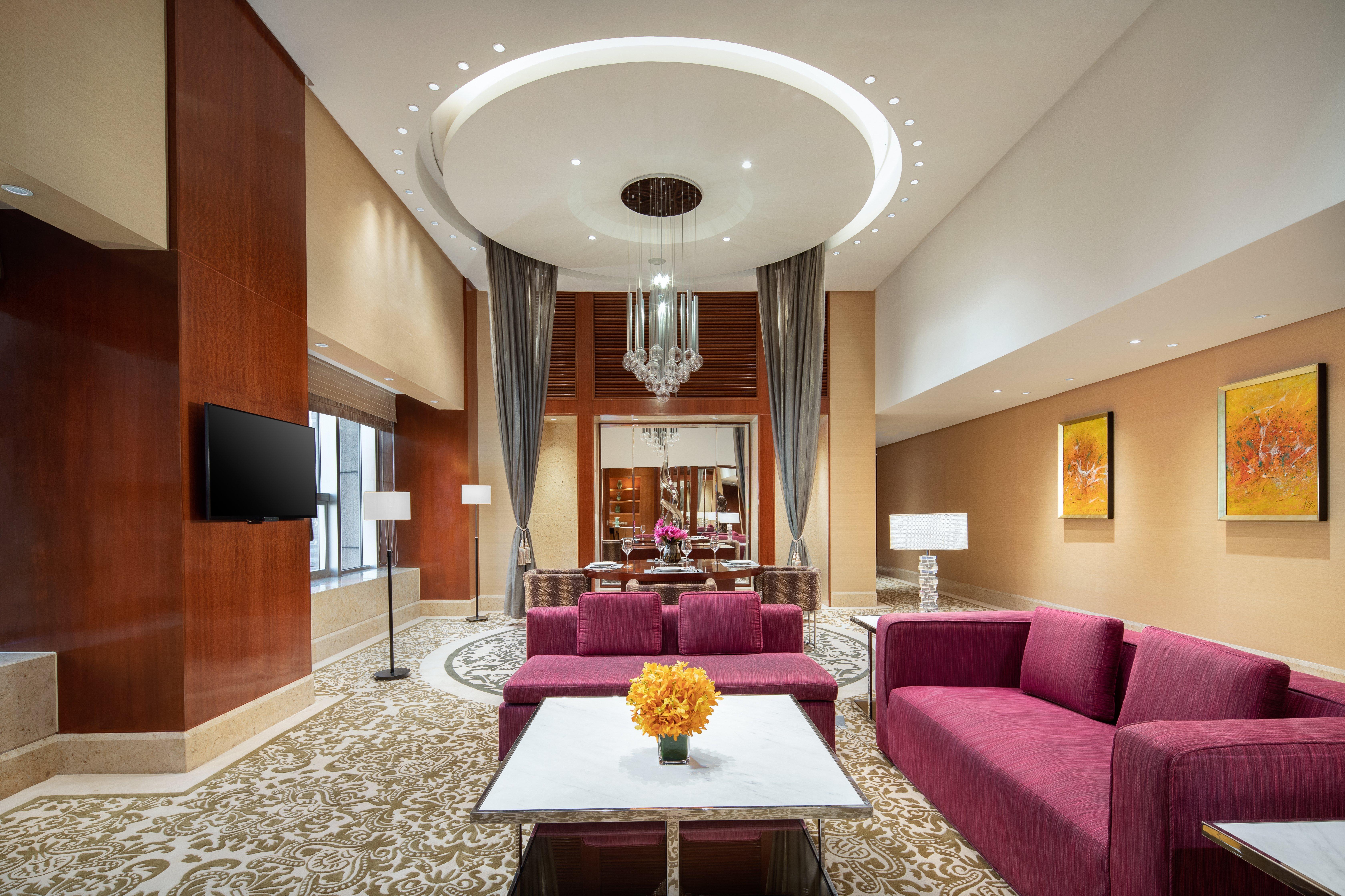 Crowne Plaza Shenzhen Futian, Near To Shenzhen Convention&Exhibition Centre, Shenzhen Stock Exchange And Shenzhen Civic Center, Outdoor Heated Pool Exterior photo
