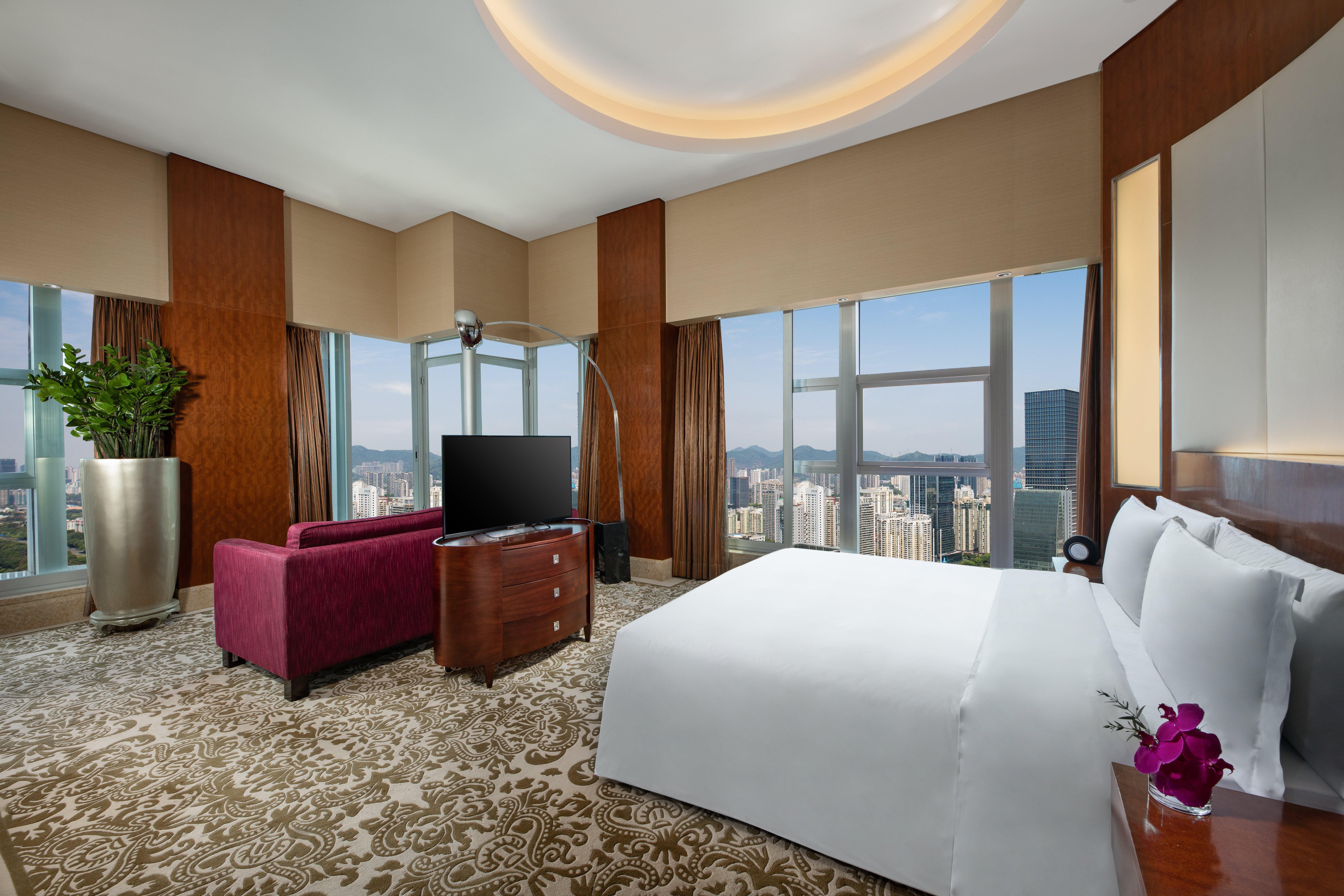 Crowne Plaza Shenzhen Futian, Near To Shenzhen Convention&Exhibition Centre, Shenzhen Stock Exchange And Shenzhen Civic Center, Outdoor Heated Pool Exterior photo