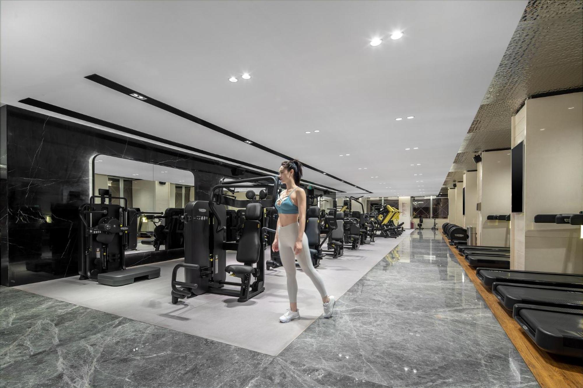 Crowne Plaza Shenzhen Futian, Near To Shenzhen Convention&Exhibition Centre, Shenzhen Stock Exchange And Shenzhen Civic Center, Outdoor Heated Pool Exterior photo